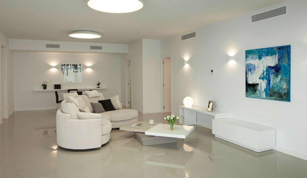 o_1isb1v5oh1al1mm51bj1mfduve1u