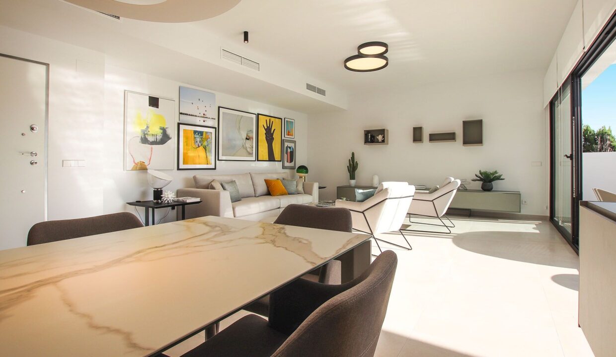 o_1isb2ih0l1rqn7mncgh17i39rb1s