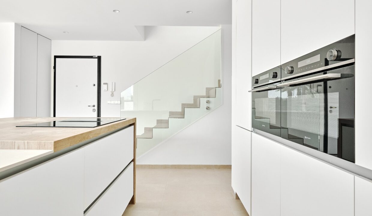 o_1is8sfb2kbc11hfbpfknpu1ppf38