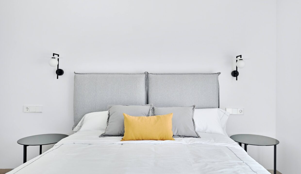 o_1is8sfb2lp7i190f1b9q1k0t1eph3v