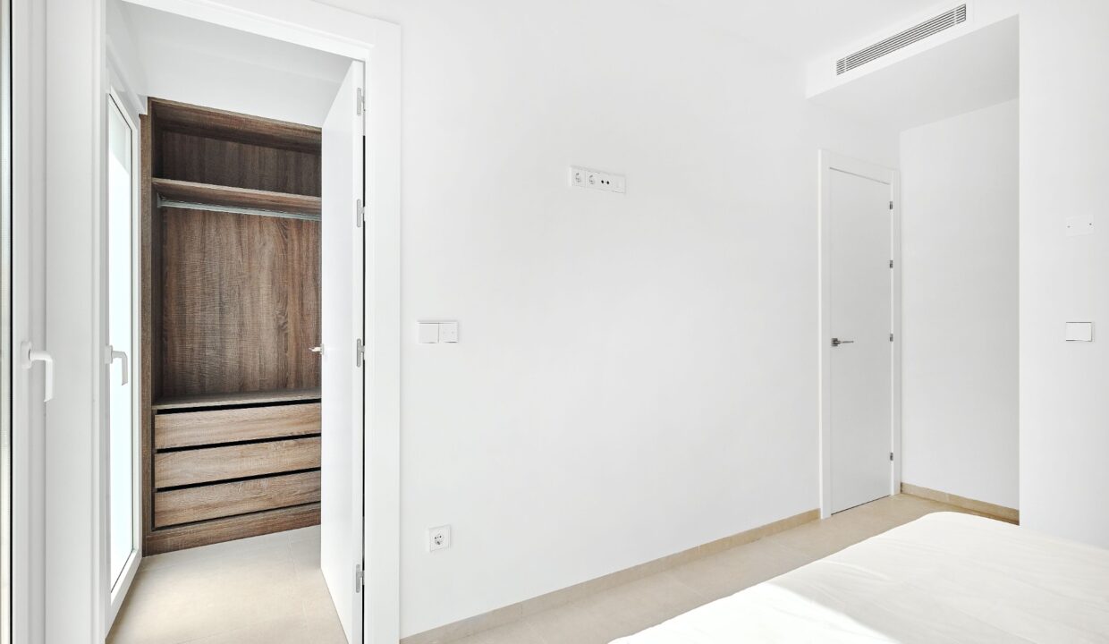 o_1is8sfb2m4dn13le1qmjl8qgug4a