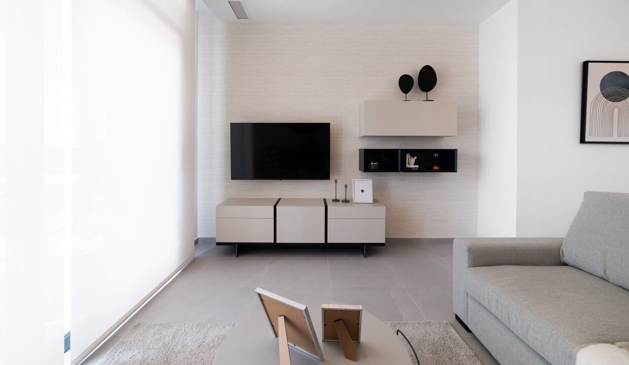 o_1iv7lni231b2g15641emp1m3d92v2s