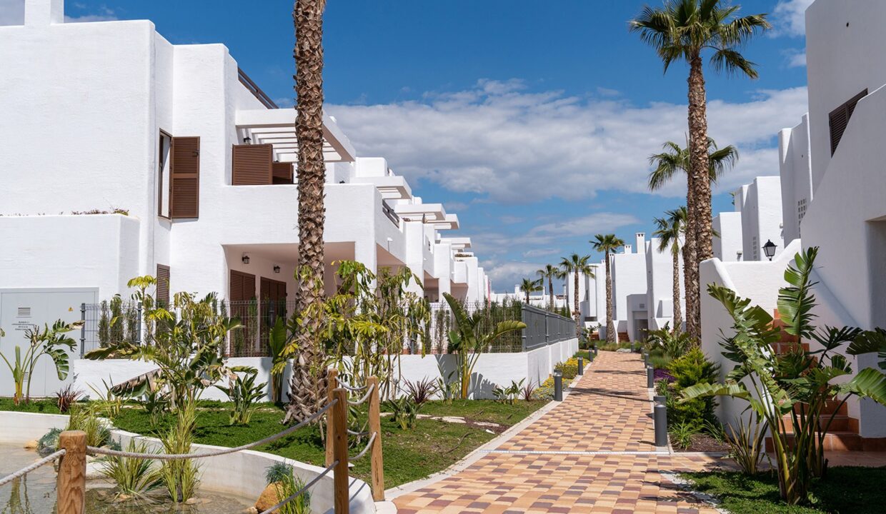 o_1iva9gjjomnc1v481c0hoiq1f1i2d