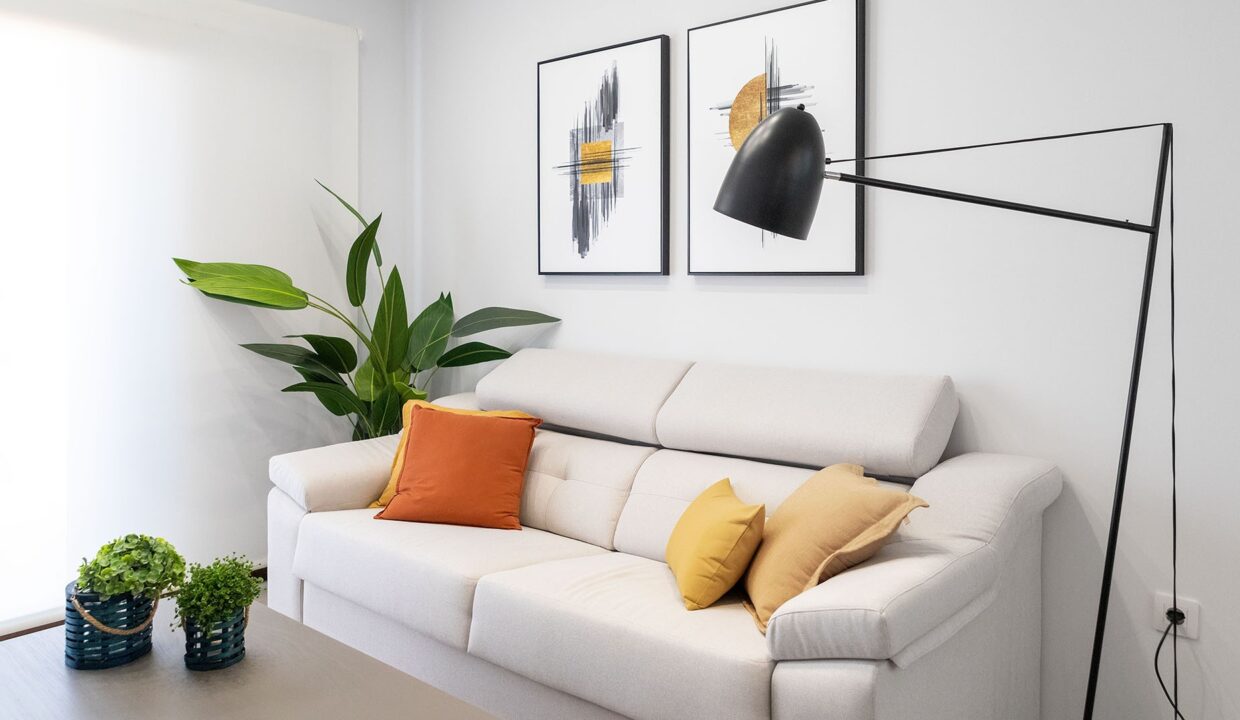 o_1iva7f9fp1p7qt9712koqfno4c24