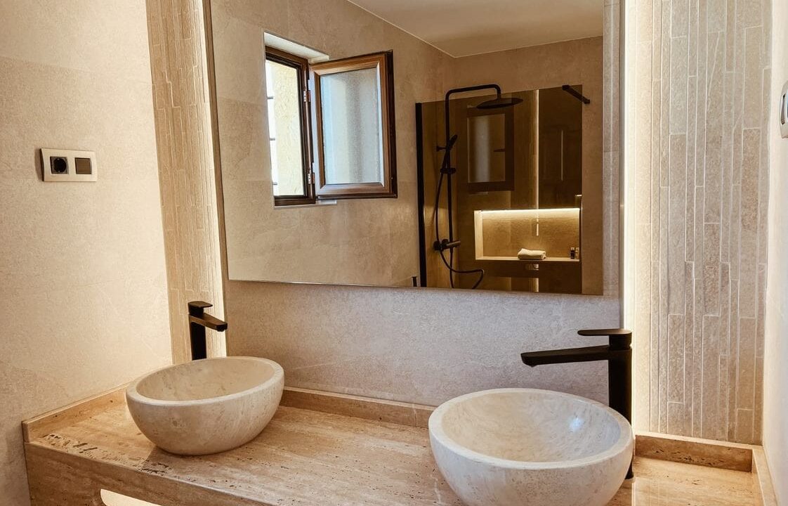 o_1ia5hljau5121n3t376dg11o61o