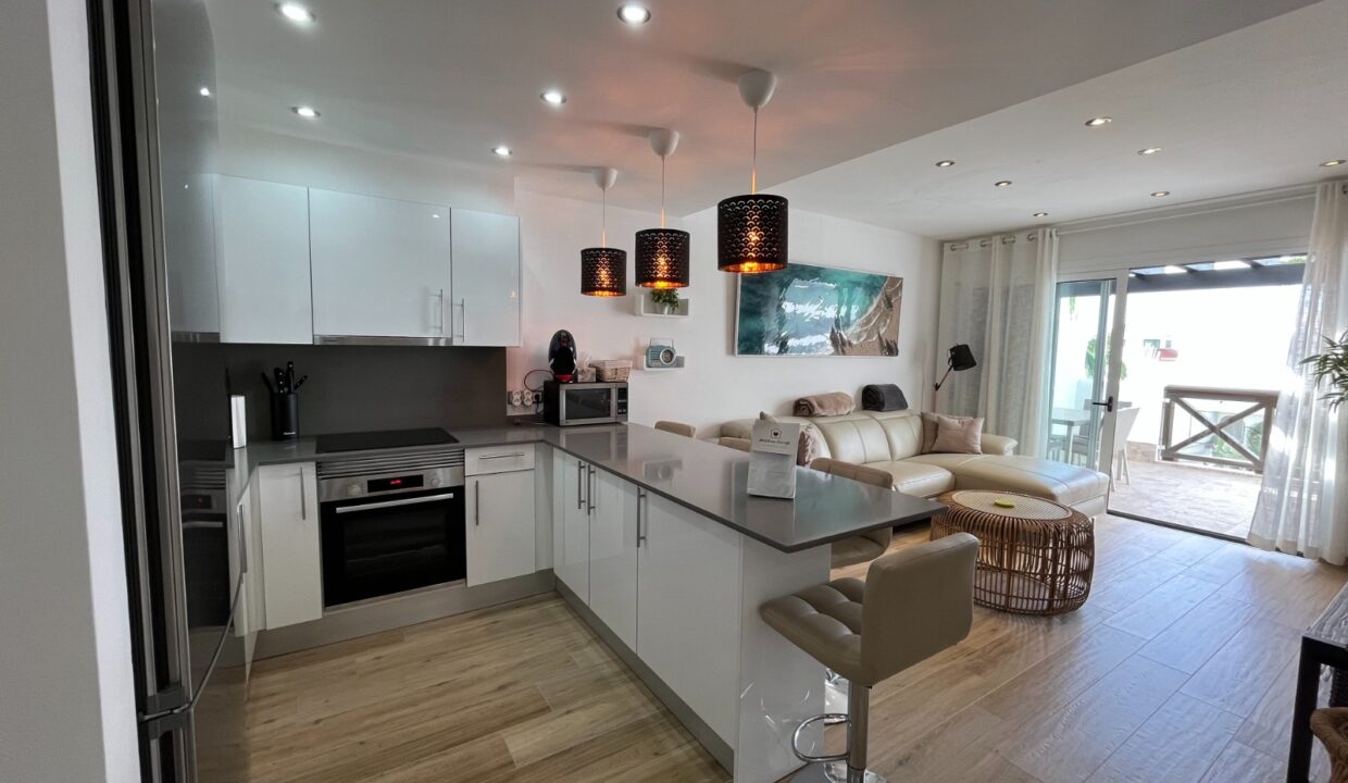 o_1j7ot2q471bdstv11uicogi1h8c24