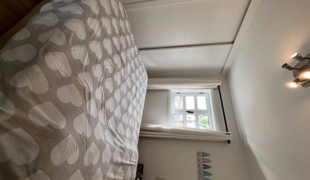 o_1j7ot2q479ub1p9sjr61bg5c692f