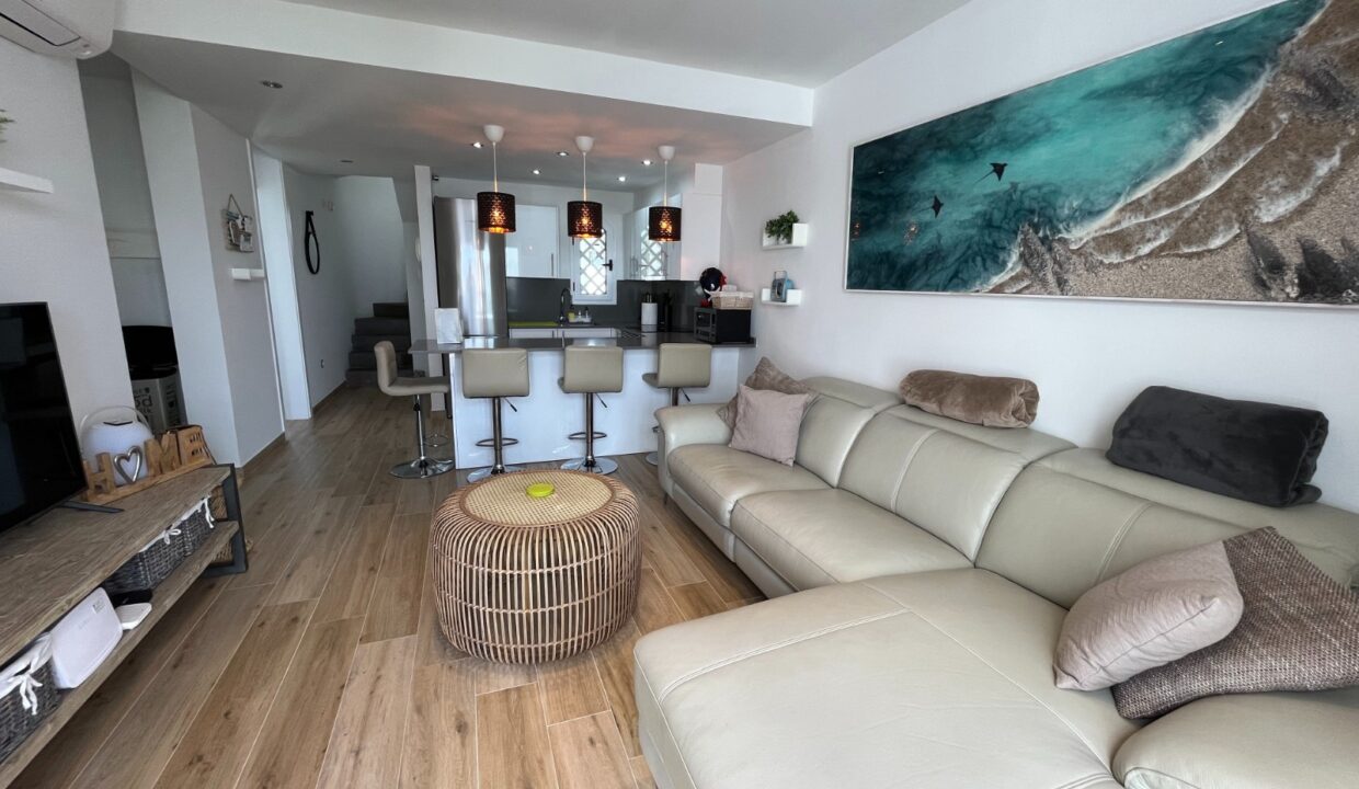 o_1j7ot2q47bl415qu17a1n1u14sf23